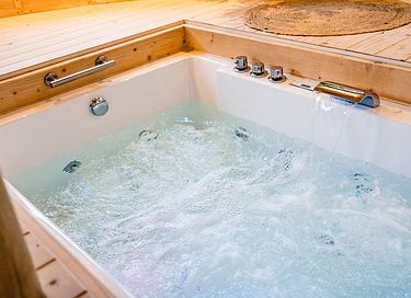 Alloggio unico con jacuzzi a pavimento - 6
