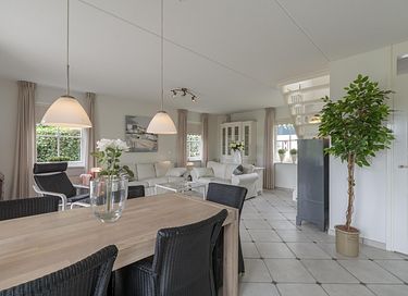 Modern vakantiehuis met prachtige tuin - 8