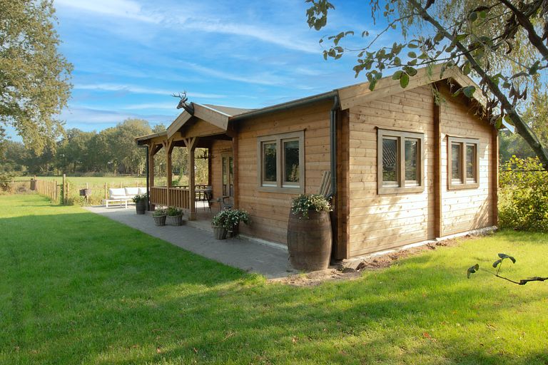 Romantisch natuurhuisje - 1