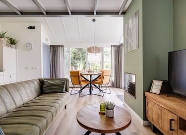 Gezellig familiehuis met grote tuin - 10