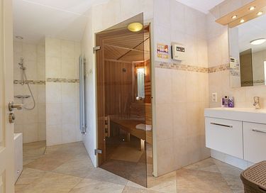 Wellness en weids uitzicht in het groen - 9