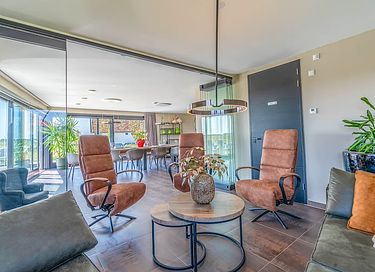 Luxury nature villa with panoramic views - 4