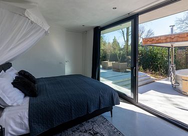 Modern wooden design villa with hot tub - 15