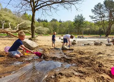 Uniek gelegen groepsaccommodatie in Drenthe - 21
