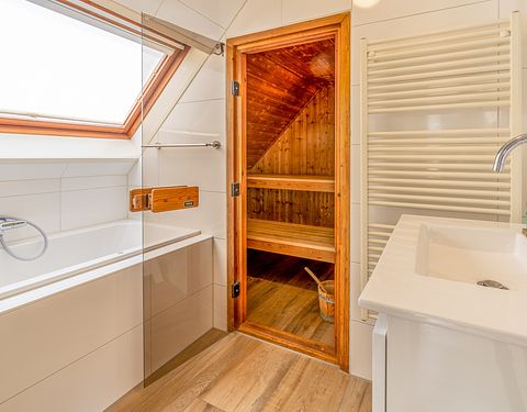 Hospitable holiday home near forest and sea - 3
