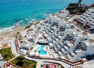 Luxe appartement met zeezicht in Spanje - 9