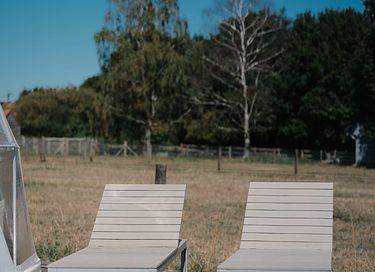 Glamping dome met hottub en uitzicht - 23