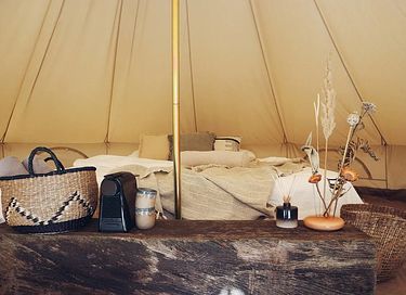 Sfeervol ingerichte Bell Tent in Friesland - 5