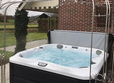 Landelijk huisje met complete privé wellness - 2