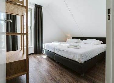 10-persoons vakantiehuis vlakbij het water  - 19