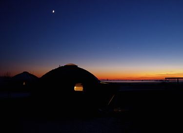 Special stay in a thatch igloo - 12