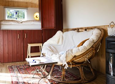 tiny house dans le style d'une roulotte - 9