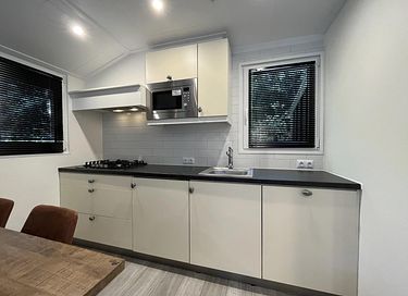 Special holiday home with hot tub in Drenthe - 8