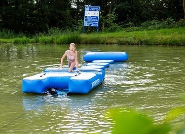 Tiny house on child-friendly vacation park - 23