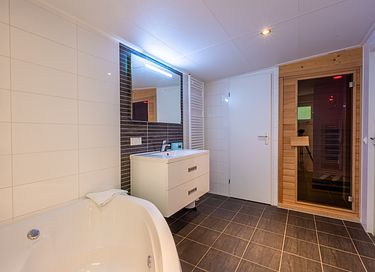 Chalet pour 2 personnes dans la forêt avec bain à remous et sauna - 8