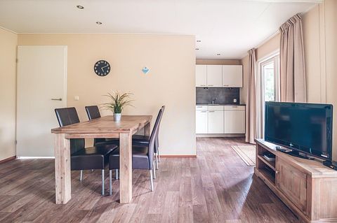 Cozy chalet (4p) on park in Gelderland - 5