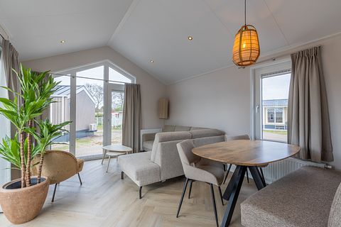 Comfortabel chalet met airco op Ameland - 4