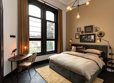 Sleep in a luxury, art deco boutique hotel - 3