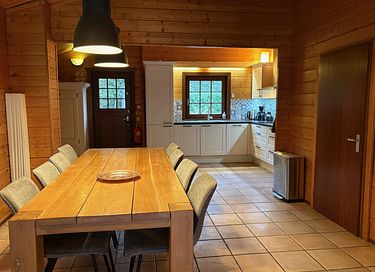 Finse bungalow met sauna & hottub in het bos - 7