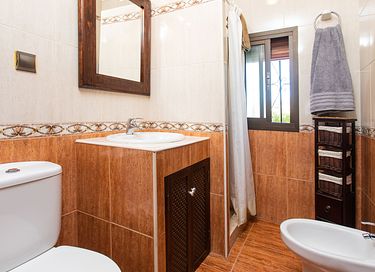 Vakantiehuis met prachtig uitzicht op bergen - 29