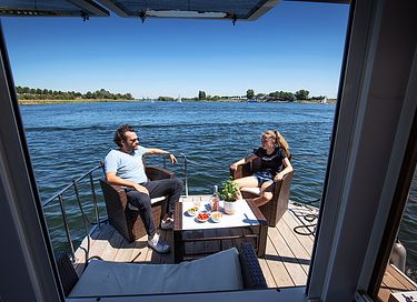 Urlaub auf Ihrem eigenen Hausboot genießen - 9