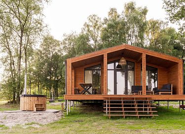 Holiday home with private hot tub and views - 2