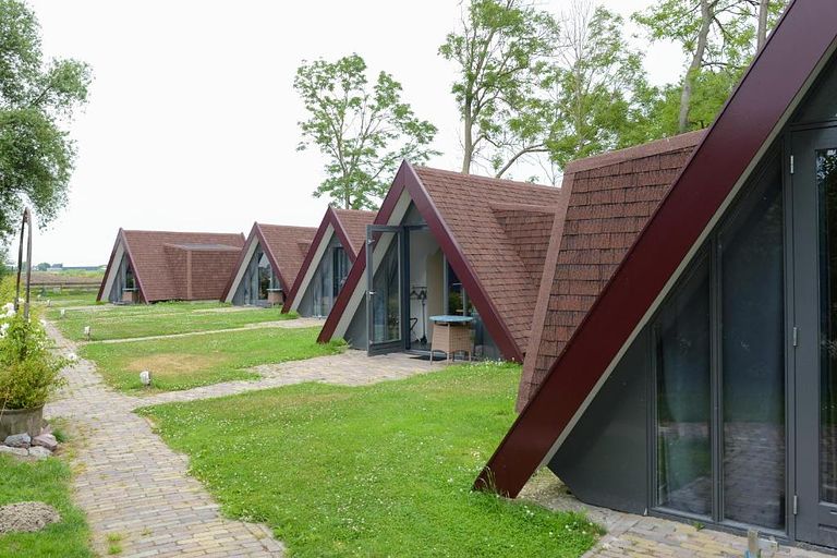 Hotelhuisje bij het Markermeer - 1