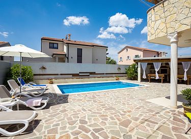 Vakantievilla Kroatië met zwembad - 3