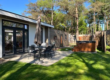Vakantiehuis met hottub (6p)