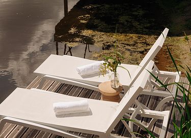 Lodge aan het water met steiger (4p) - 13