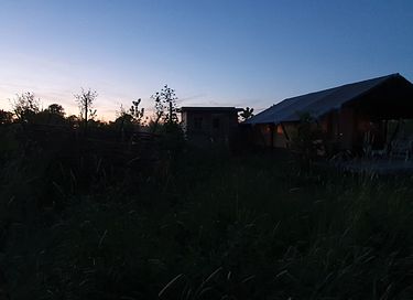 Glamping-Zelt mit Whirlpool und toller Aussicht - 22