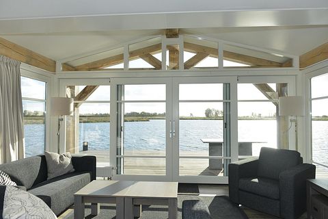 4-person villa by the water in Overijssel - 2