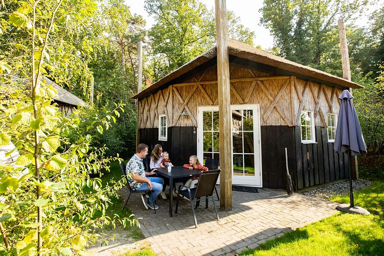 Special stay in a hay barn - 1
