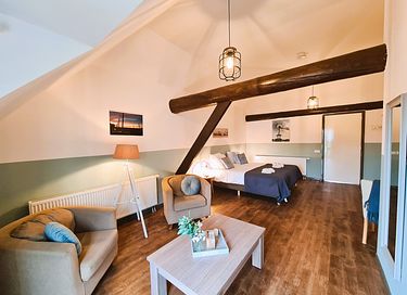 Room for 2 people in a campsite