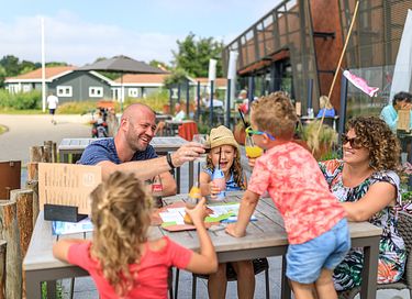 Leuke familiecamping aan het water in Zeeland - 20