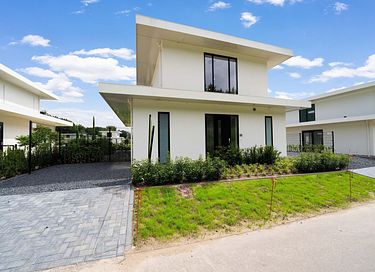 Villa (6p) direct aan het water - 38