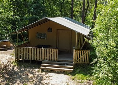 Luxe glampingtent in het bos met buitenbad - 5