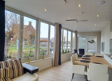 Verblijf direct aan het water in Zuid-Holland - 3