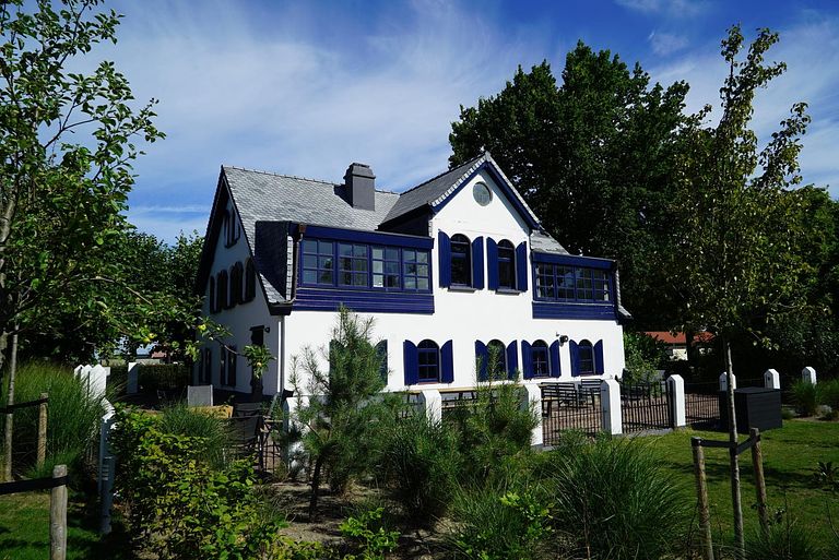 Voormalige boerderij aan het Veluwemeer (16p) - 1