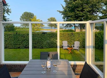 Moderne Ferienwohnung mit großem Garten - 24