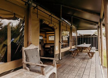 Robuste Lodge für 8 Personen mit Holzofen - 20