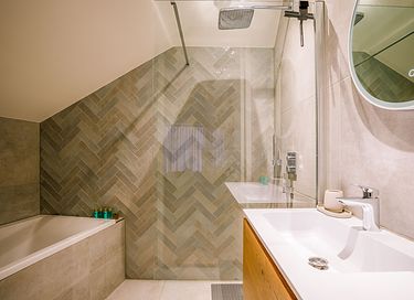 Exclusieve natuurvilla met hottub en uitzicht - 22