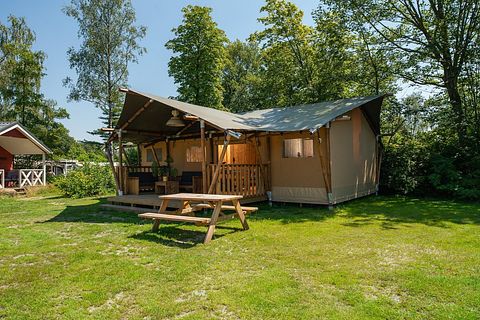 Glamping adventure for 8 people - 2