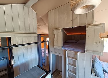 Spacious glamping tent in Normandy - 10