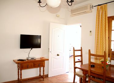 Ferienwohnung mit Terrasse in einem spanischen Badeort - 10