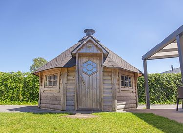 Luxury family lodge with Finnish grill kota - 3
