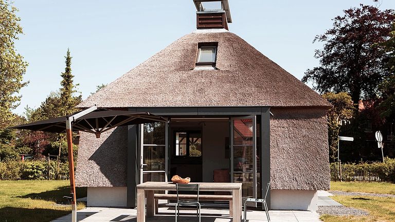 Luxury 6-person holiday home with private sauna - 1
