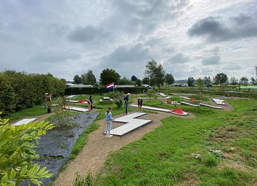 Vakantiehuis (4p) op avontuurlijke camping - 23