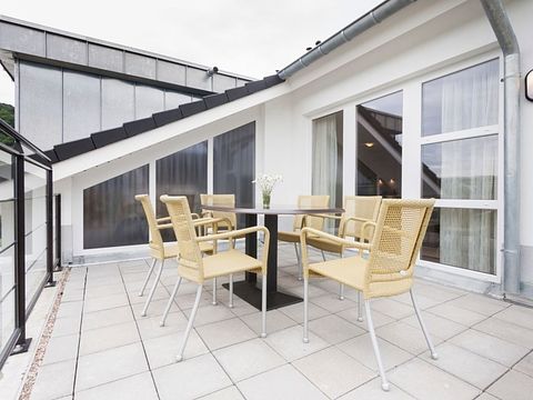 Wellness-Penthouse am Park in der Eifel - 4