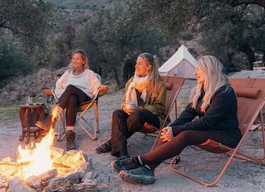 Spend the night in delicious glamping tent - 19